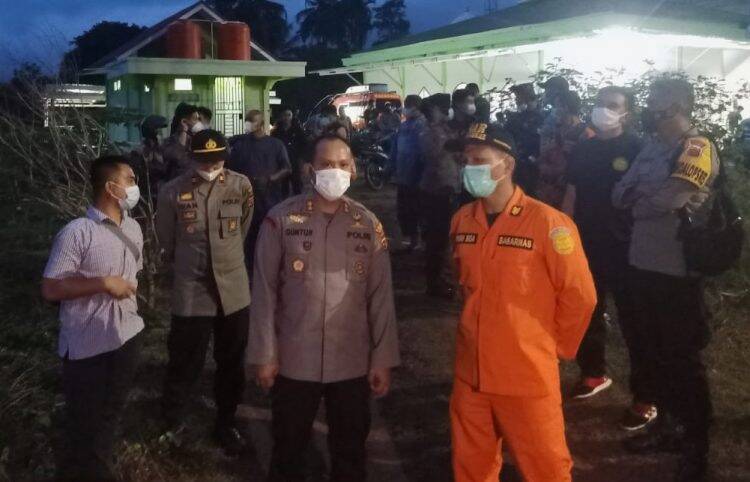 Ditinggal Anak dan Istri, Jumawan Lompat dari Jembatan