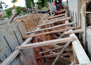 Proyek Pedestrian dan Saluran Air di Kota Jambi Diduga Tidak Sesuai Rancangan