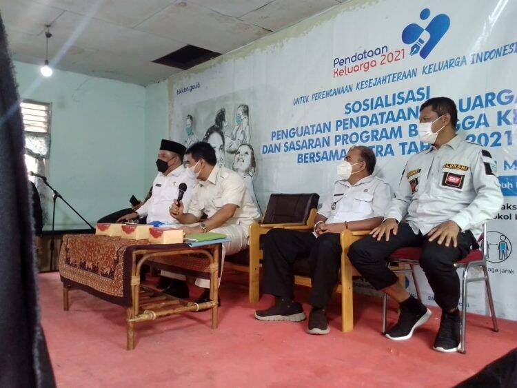Gelar Sosialisasi PK 21, BKKBN Bersama Anggota DPR Sasar Kelurahan