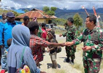 Dua Prajurit TNI Kena Tembak