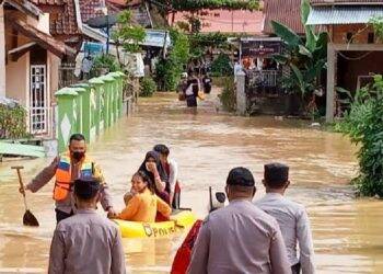 Empat Ribu Kepala Keluarga di Bungo Jadi Korban Banjir