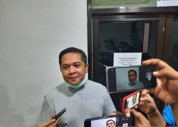 Kontraktor Ini Serahkan Rp200 Juta ke Apif Firmansyah