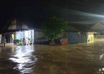 Biang Kerok Banjir di Kota Jambi, Cuma Rusdi Berani Datang Kirim Bantuan