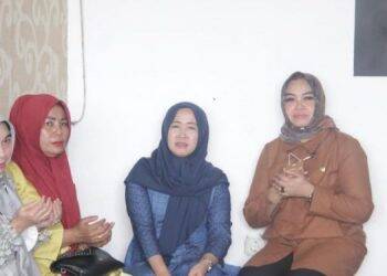 Hesti Haris Resmikan Rumah Makan Miami 2
