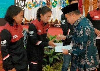 Haris Ajak KONI Tingkatkan Sinergi Bangun Olahraga Jambi