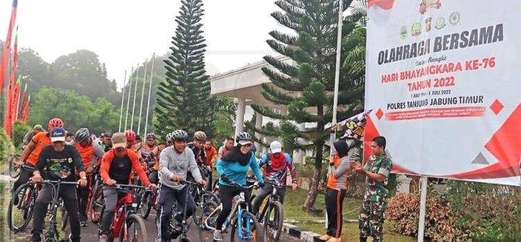 Bupati Tanjabtim Hadiri Pembukaan Kejuaraan Bola Voli Kapolres Cup