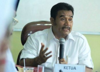 Desakan Anggota DPR ke Kemenkes Menggelegar: Tak Cukup Imbau, Tarik!