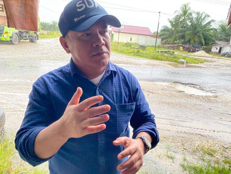 Dinas PUPR Provinsi Jambi Tinjau Sawah Tertimbun Abu Vulkanik Gunung Api Kerinci