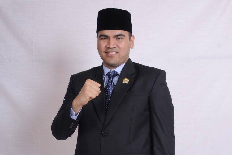 Kebakaran Kerap Berulang di Tanjab Barat, Rendra Usman Kritik Keras Anwar Sadat: Beri Bantuan Bukan Solusi!