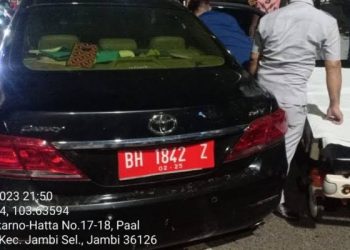 Mobnas DPRD Bawa Wanita Bugil, BKD Tunggu Surat Sekwan untuk Mencopot Kasubbag Rumah Tangga!