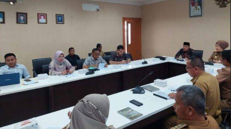 Stuba ke BKD Sumsel, Rendra Usman Tanyakan Contoh Kasus Herlambang