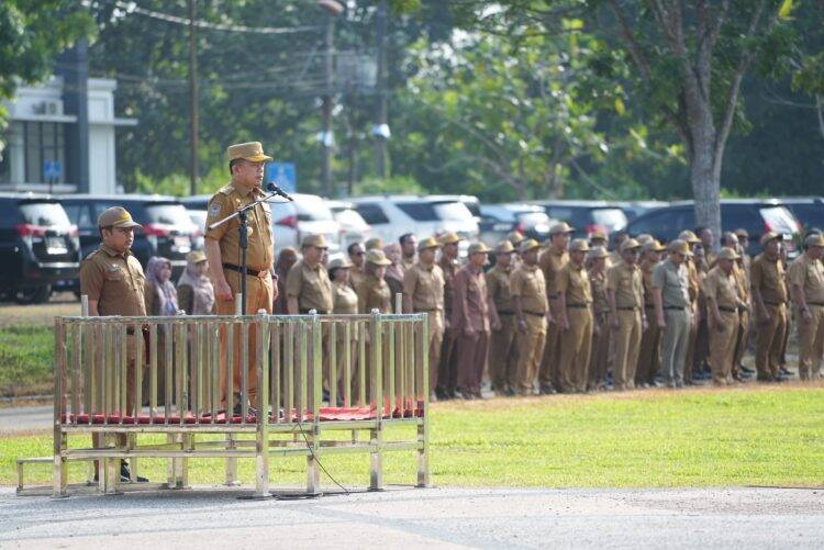 Al Haris Menjadi Pembina Apel Gabungan Lingkup Muaro Jambi