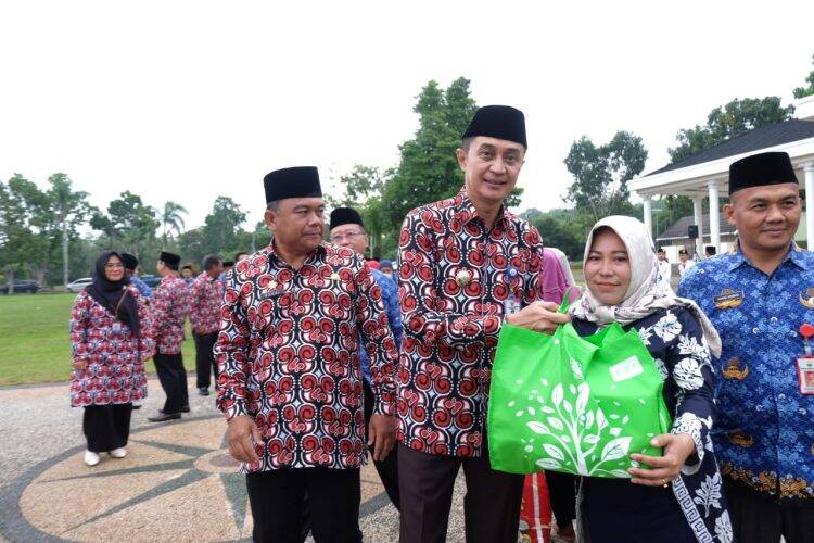 Pesan Penting Pj Bupati untuk ASN Muaro Jambi: Kita Semua Adalah Pelayan Masyarakat