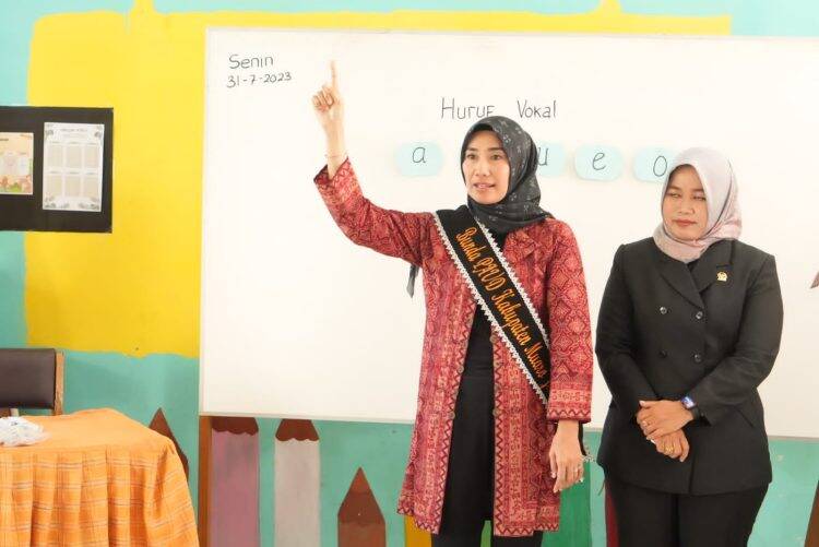 Faradillah Zahara Bachyuni Monitoring Masa Transisi PAUD ke SD Mestong