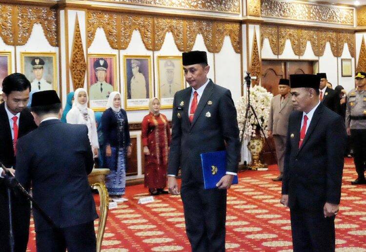 Perpanjangan Masa Jabatan Penjabat Bupati Muaro Jambi Bachyuni Deliansyah