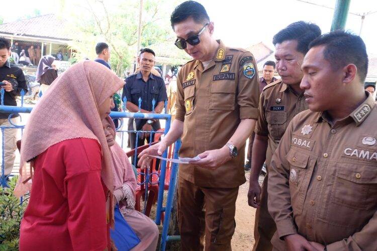 Tak Ada Alasan Lagi Masyarakat Tidak Punya KTP