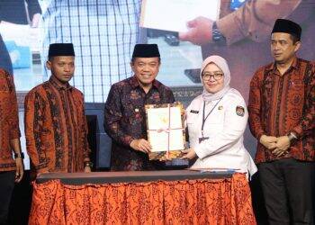 Jelang Pemilu 2024, Al Haris Bikin Sejarah Baru! Hibahkan Tanah dan Bangunan Kantor KPU Provinsi Jambi