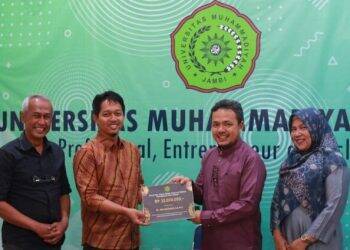 Rektor UM Jambi Ogah Ntar-Sok Demi Menuju Kampus Unggul 2027