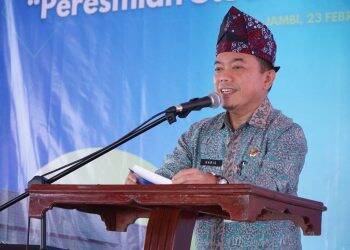 Gubernur Resmikan Studio Multipurpose di Radio Tempat Awal Dia Menapakkan Karier