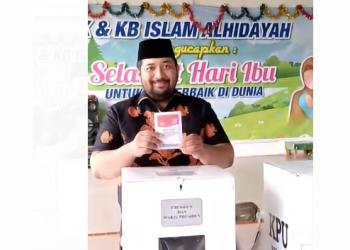 Pinto Jayanegara Nyoblos di TPS Merdeka
