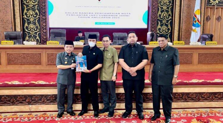 Edi Purwanto Pimpin Rapat Paripurna LKPJ Al Haris Tahun 2023
