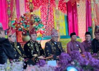Edi Purwanto Wakili Tuan Rumah di Resepsi Pernikahan Anak Gubernur Jambi