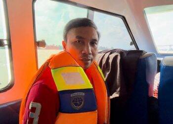 Ketua DPRD Jambi Kelilingi Jembatan Aurduri 1 Pasca Ditabrak Tongkang Batubara