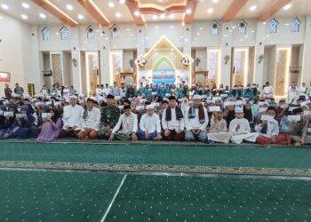 Al Haris Ajak Generasi Muda Cinta Masjid dan Berikan Bantuan Pendidikan Siswa Kurang Mampu