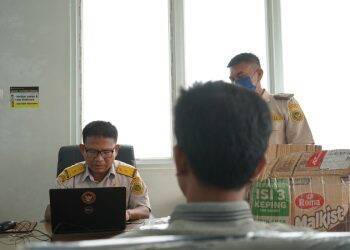 Karantina Jambi Tahan Gelembung Ikan Rp15 Juta Tanpa Dokumen
