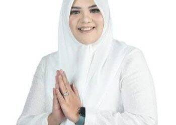 Dilla Hich-Muslimin Tanja Duet, Internal PAN Pecah Pasca Dukung Laza