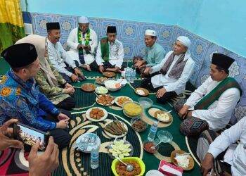 Tampil Bersama di Pengajian Akbar Rasau, Tim Siap Kawal Pasangan Dilla Hich – Muslimin Tanja 