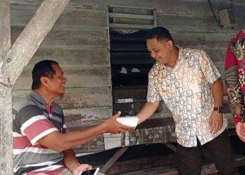 Jumat Berkah Berbagi, Srikandi Squad-24 Ingin Budi Jadi Walikota Jambi, Dermawan, Low Profile dan Berkompeten!