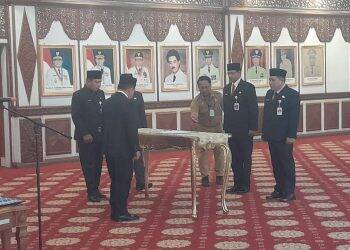 Al Haris Lantik Muzakir sebagai Kadis PU, Johansyah Asisten II