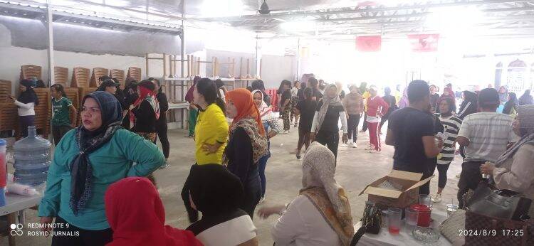 Senam Sehat Emak Budi Demi Menangkan Pilwako