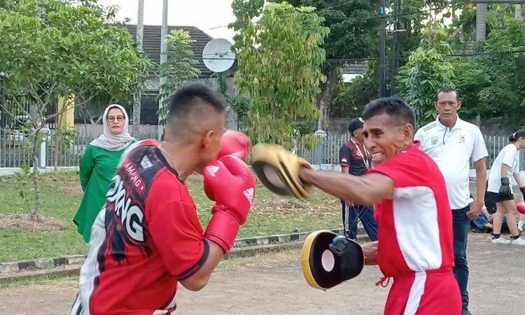 Pelatih Tinju Jambi Persiapkan Kemampuan Atlet PON XXI Aceh-Sumut
