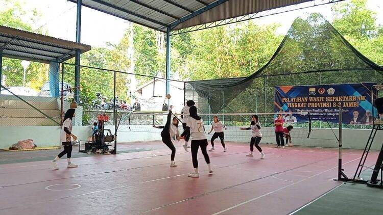 PON Aceh-Sumut Sebentar Lagi, Tim Takraw Putri Jambi Latihan Setiap Hari Kecuali Minggu