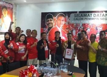 Kaesang Beri Rekomendasi Dukungan untuk Budi-Eko
