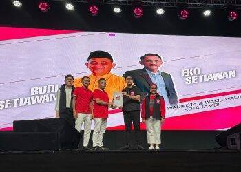 Budi Setiawan – Eko Setiawan Resmi Terima Dukungan PSI