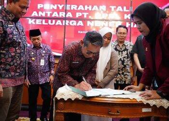 Perjuangan 11 Tahun Nenek Hapsah Tak Sia-sia: Awalnya Al Haris Berniat Membayar Dengan Uang Pribadi