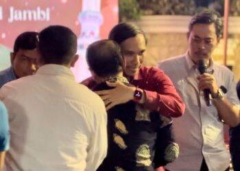 DPRD Jambi Gelar Malam Keakraban, Edi Purwanto Minta Maaf