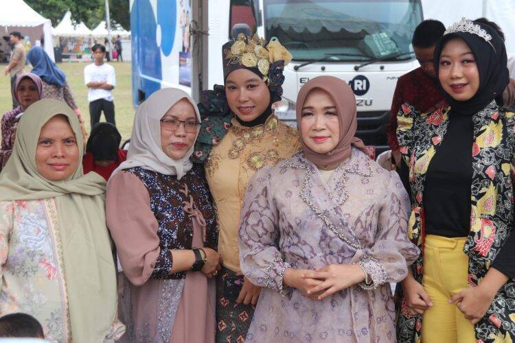 Hesti Haris Imbau Pengrajin Jambi Urus HAKI