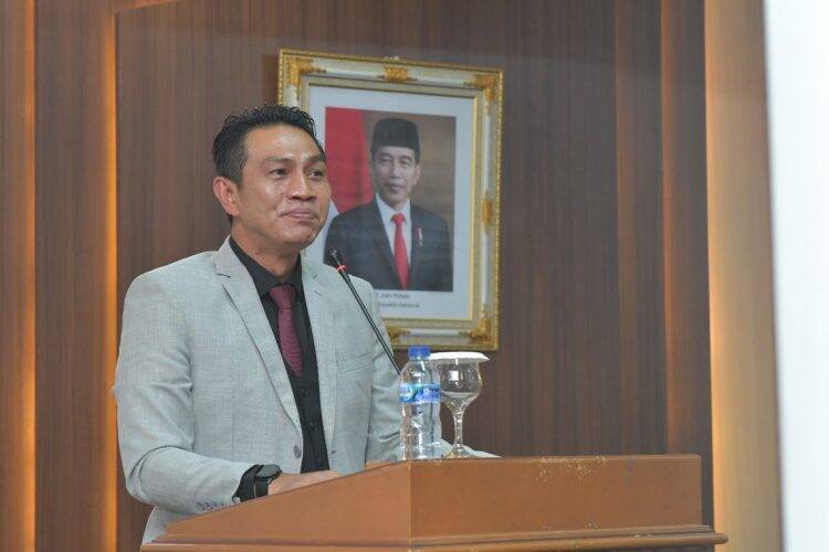 Fadhil Arief dalam Rapat Paripurna: Rakyat Tahu Anda Tetap Unsur Pimpinan