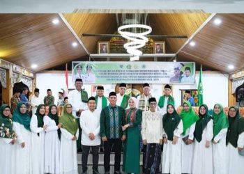 Bupati Fadhil Kukuhkan Dewan Pimpinan MUI dan Lepas Keberangkatan Kafilah MTQ