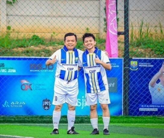 Gubernur Jambi Buka Lowongan Jodoh untuk Jadi Adik Iparnya, Ada yang Berminatkah?