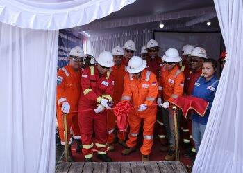 Dukung Kegiatan Pengeboran Sumur SA-3NF, Kepala SKK Migas Saksikan Langsung Spud in di Lapangan