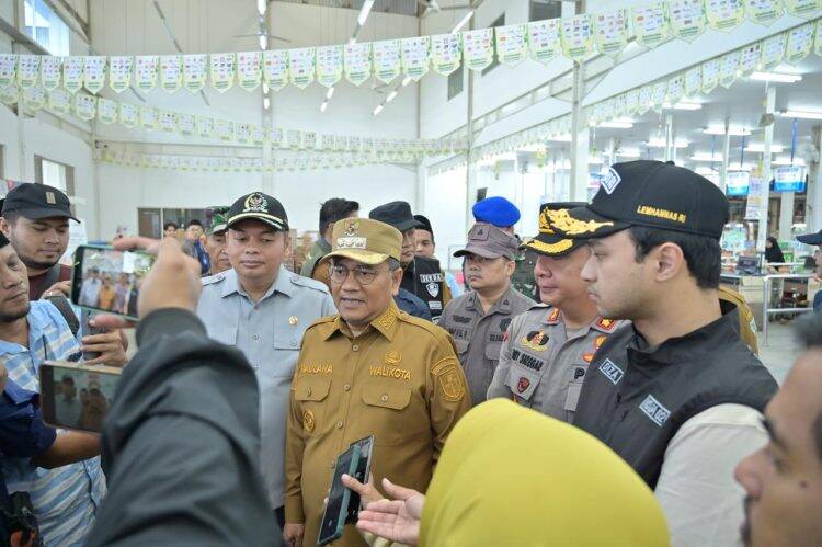 Sidak Pasar dan Gudang, Wali Kota Jambi Pastikan Kebutuhan Pokok Tercukupi Jelang Lebaran