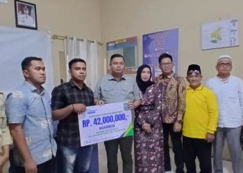Ketua DPRD Kota Jambi Serahkan Santunan Kematian BPJS Ketenagakerjaan