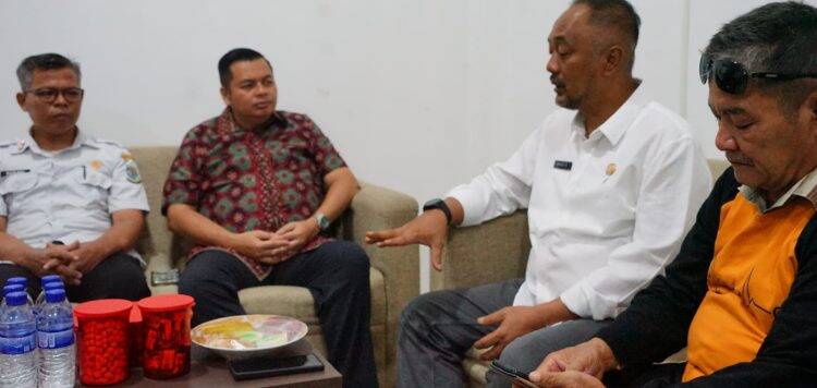 Kemas Faried Tindaklanjuti Aduan Warga Telanaipura ke PUPR Provinsi Jambi