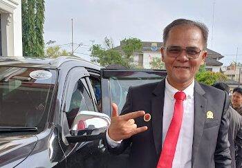 Anggota Komisi III Soroti Kerusakan Jalan di Jembatan Aurduri 1