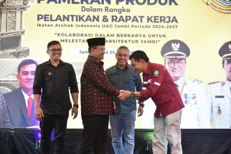 Maulana Ajak IAI dan Mahasiswa Arsitektur Berperan Aktif Bangun Kota Jambi Bahagia